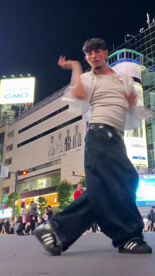 Post 2 by PACO on TikTok (video)