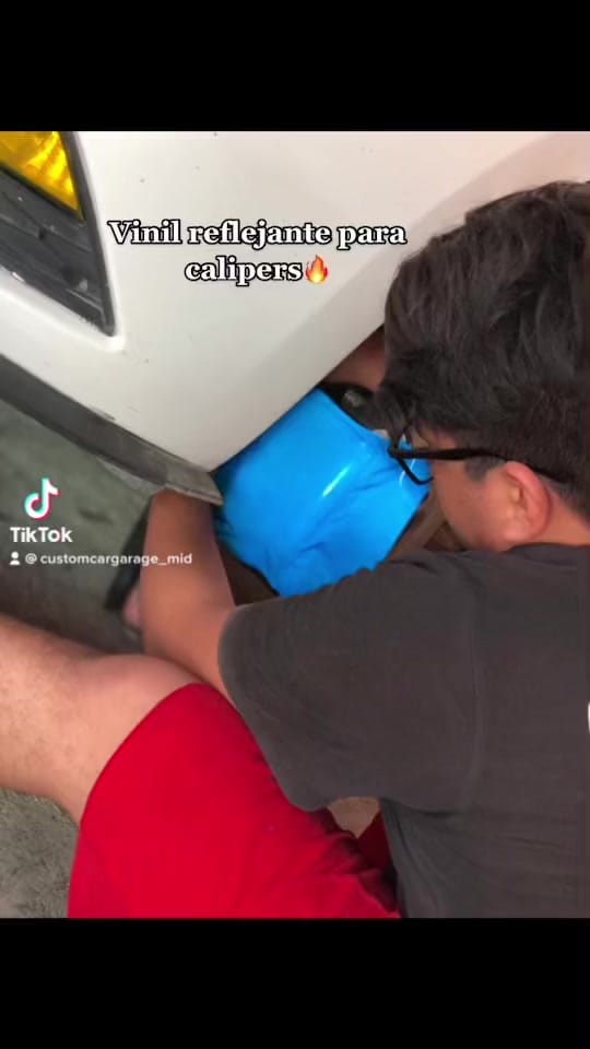 Post 10 by CUSTOM CAR GARAGE MERIDA on TikTok (video)