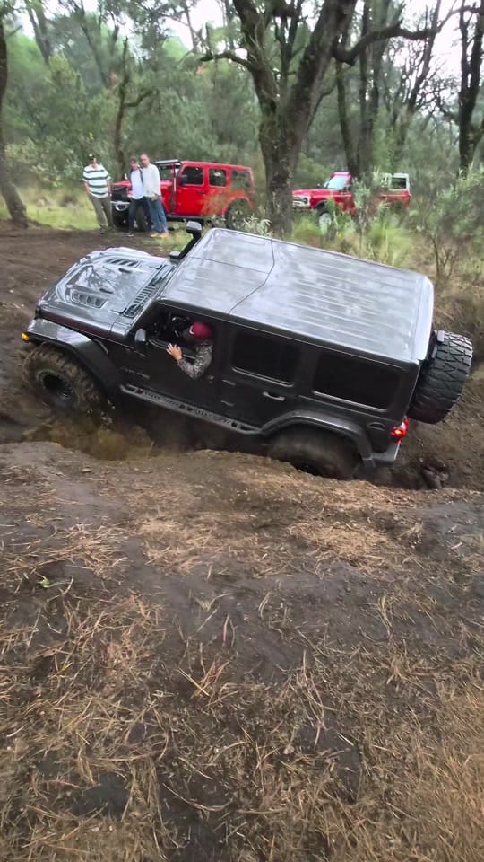 Post 1 by Toluca Offroad on TikTok (video)