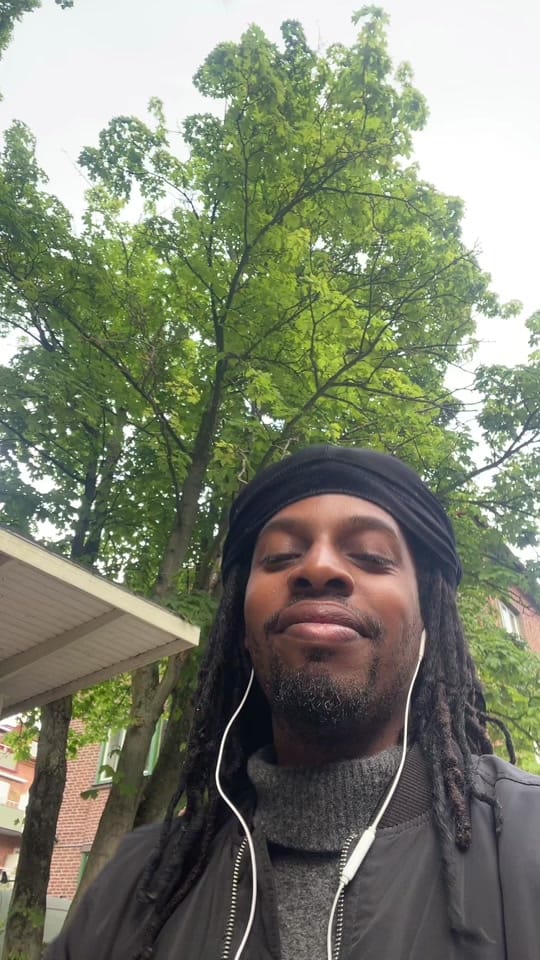 Post 4 by Carlson / Le Shaman on TikTok (video)
