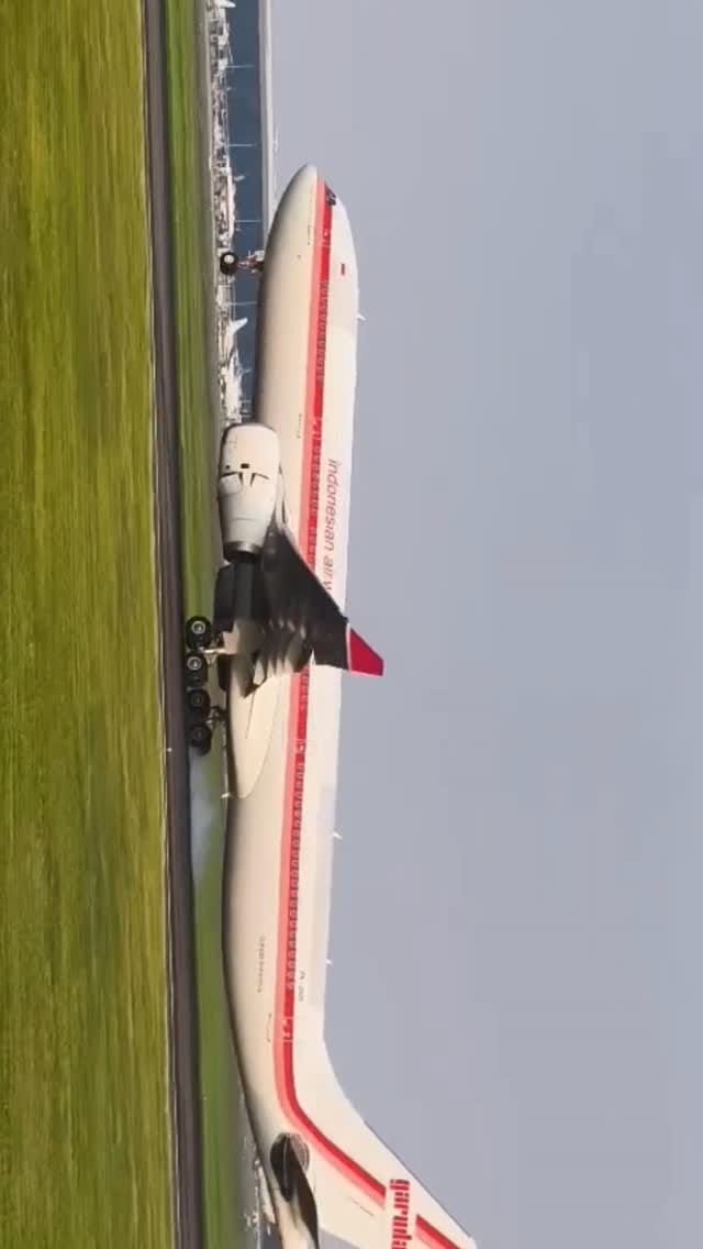Post 1 by Pascal S. on Instagram (video)