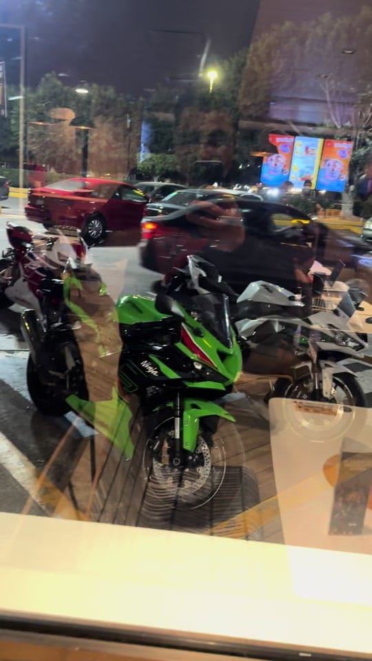 Post 4 by Axel_volks on TikTok (video)