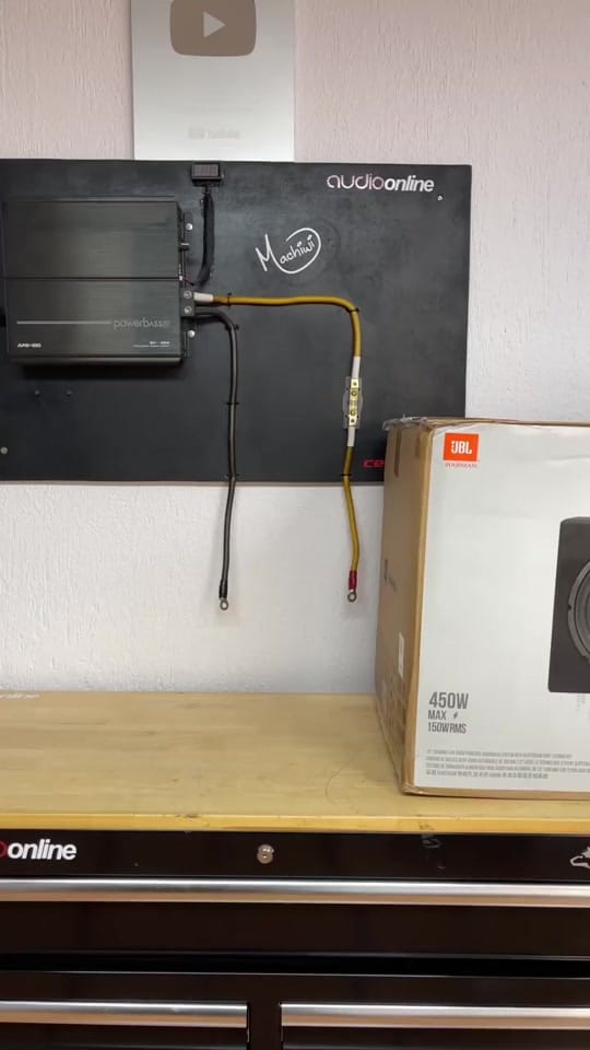 Post 1 by AudioOnline CarAudio on TikTok (video)
