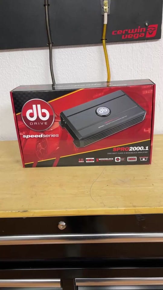 Post 10 by AudioOnline CarAudio on TikTok (video)