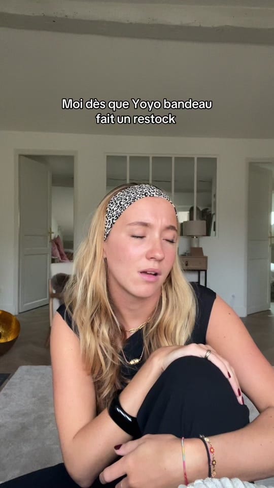 Post 2 by Yoyo Bandeau on TikTok (video)