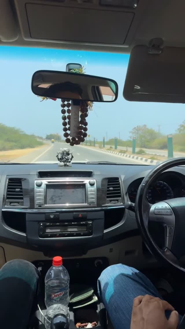 Post 1 by MITTAL PANDYA🌈 on Instagram (video)