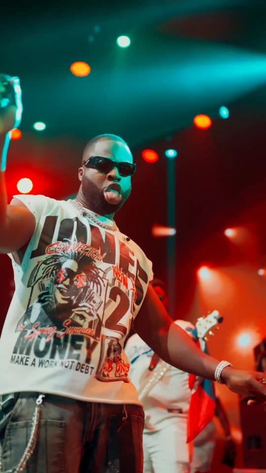 Post 8 by Ralph MrHaiti on Instagram (video)