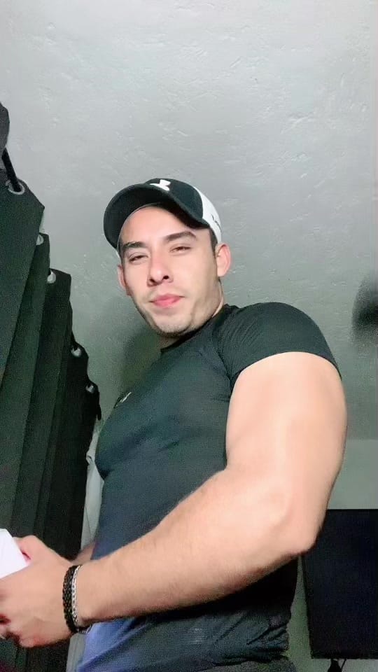 Post 1 by Falcon 😎✌️ on TikTok (video)