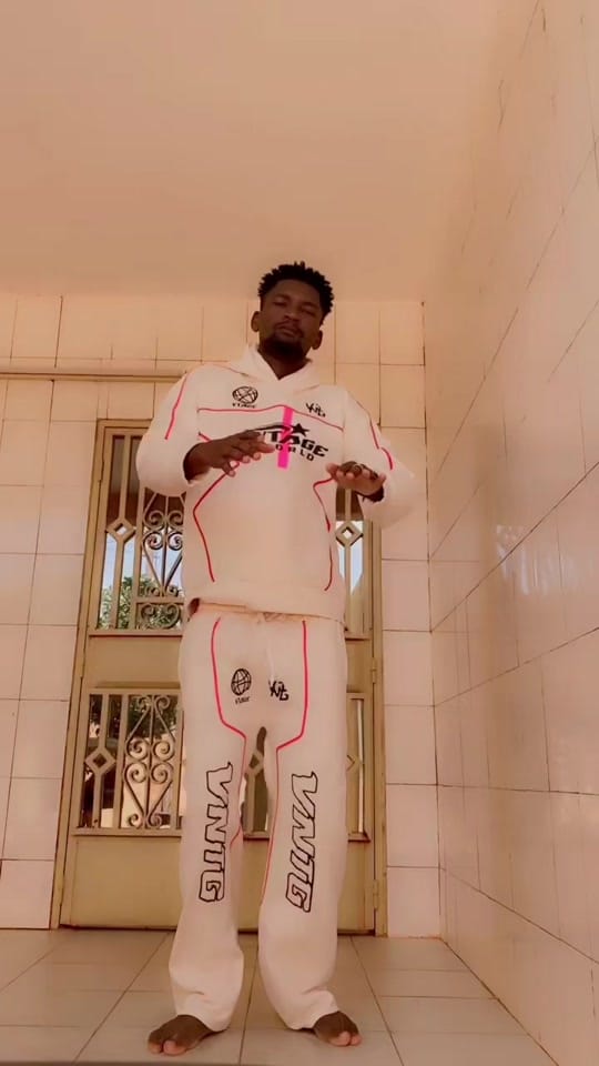 Post 2 by GARÇON DOROTHÉ OFFICIEL ✅ on TikTok (video)