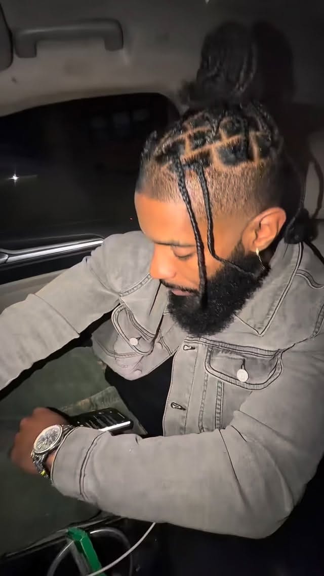 Post 7 by Tray $mith ♠️ on Instagram (video)