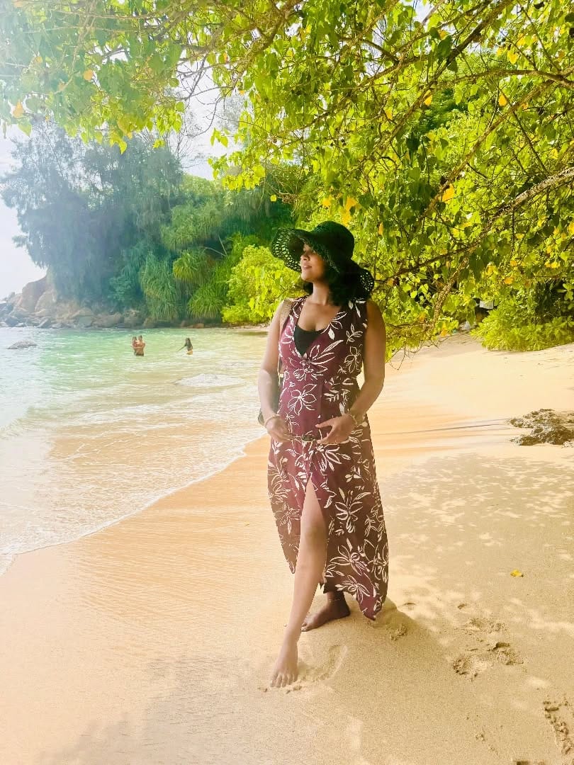Post 10 by Apeksha Chandrasena on Instagram (image)