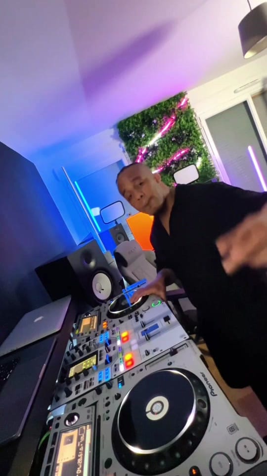Post 10 by DJ CLS on TikTok (video)
