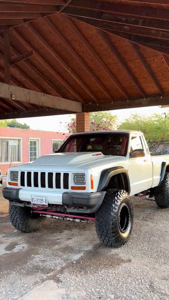 Post 3 by Jcambut99 on TikTok (video)