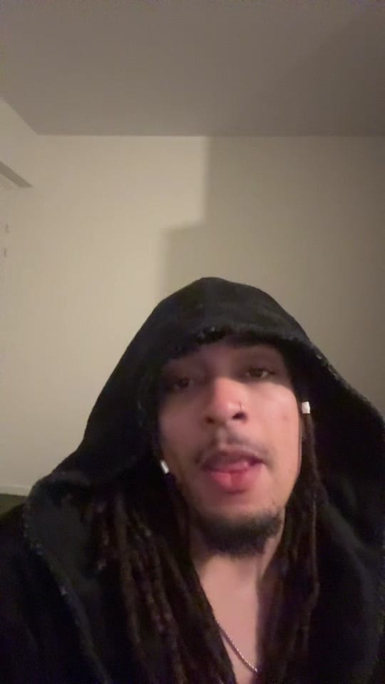 Post 3 by icicestbarri on TikTok (video)