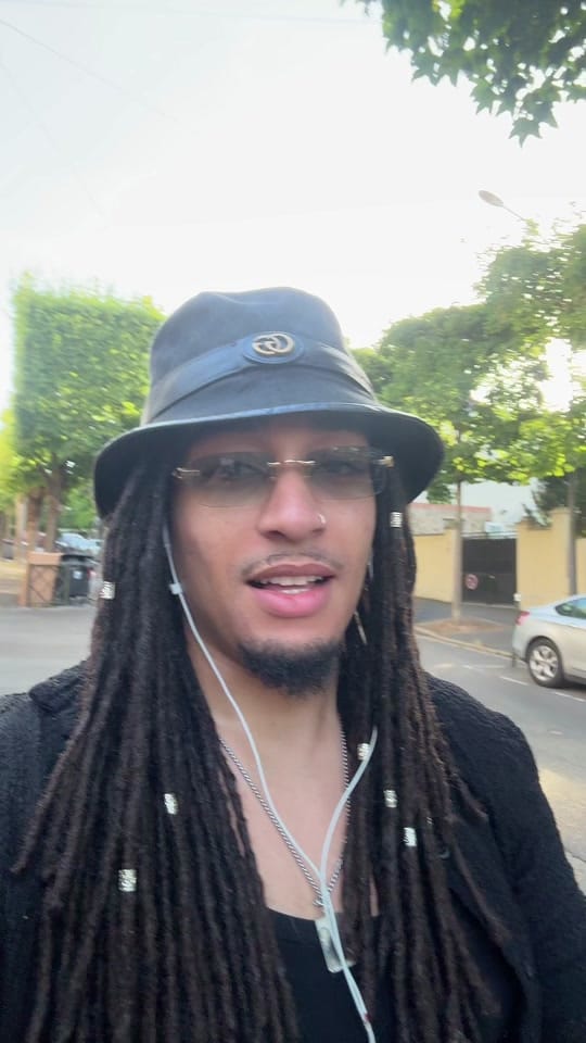 Post 1 by icicestbarri on TikTok (video)