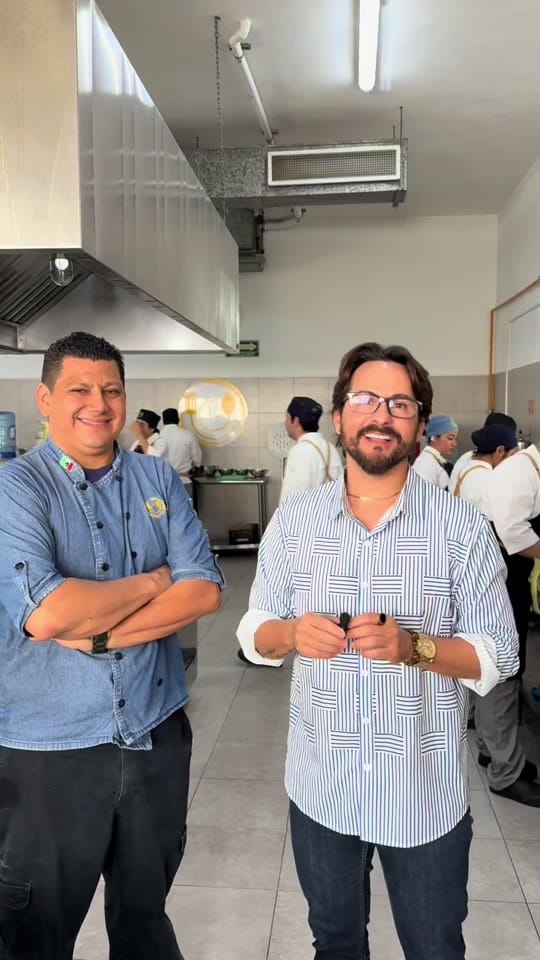 Post 9 by Chef David Luna on TikTok (video)