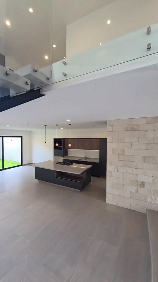 Post 10 by opvivienda on TikTok (video)