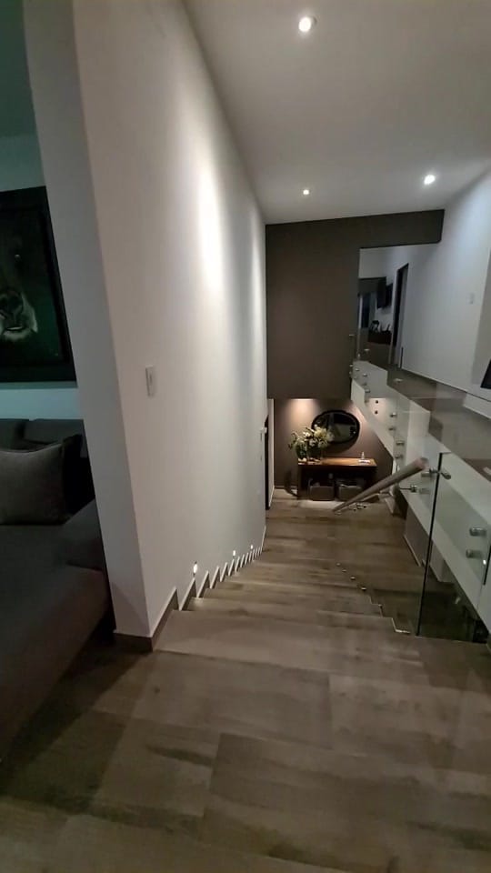 Post 8 by opvivienda on TikTok (video)