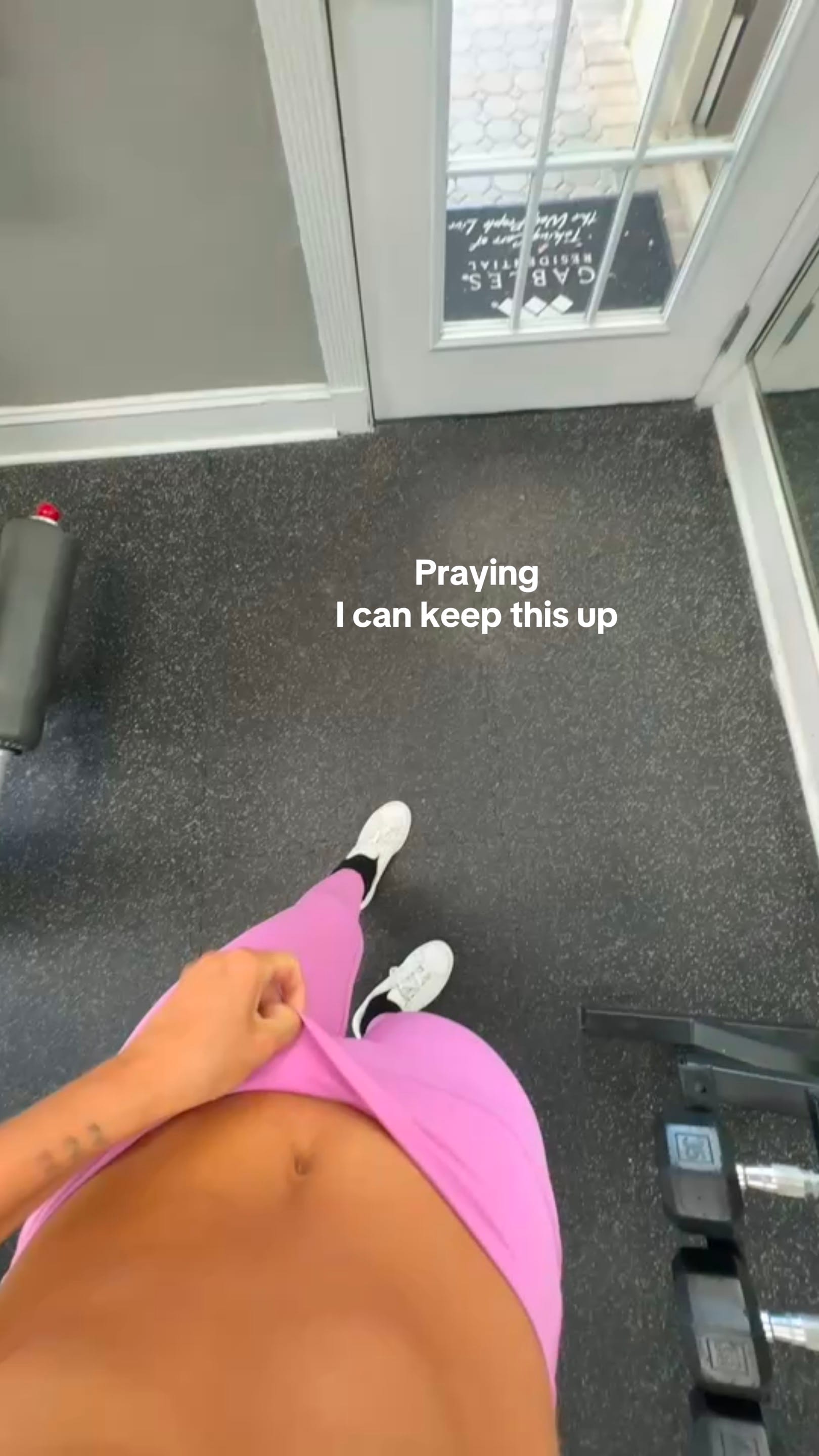 Post 10 by itsbellaguerrero on TikTok (video)