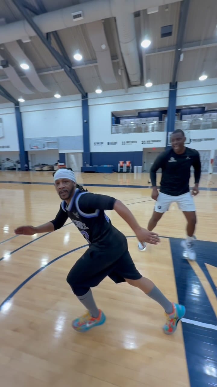 Post 10 by Katt Williams on Instagram (video)