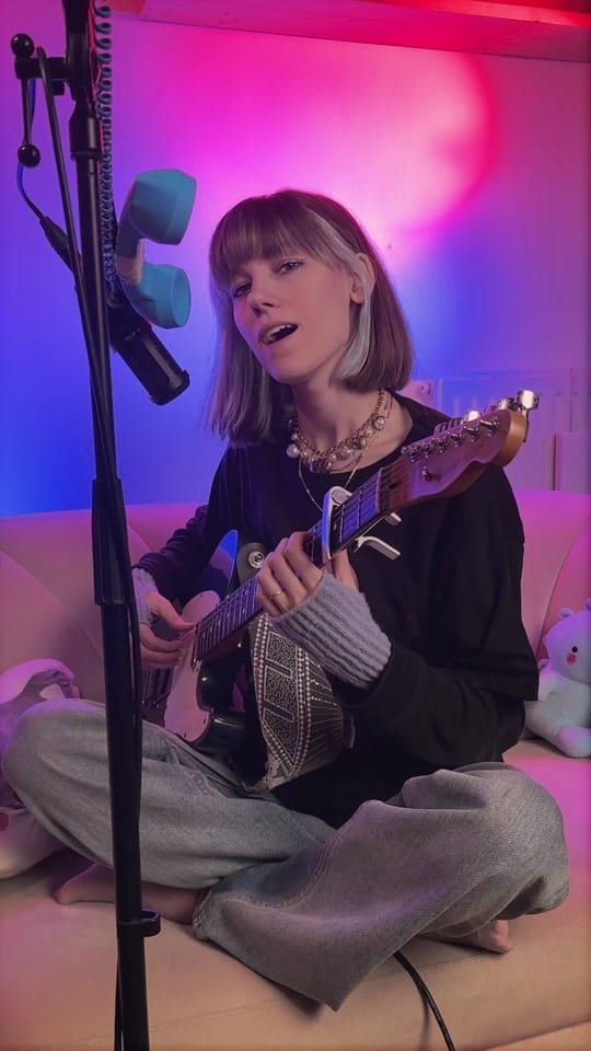 Post 4 by Bleu Berline 💙 on TikTok (video)