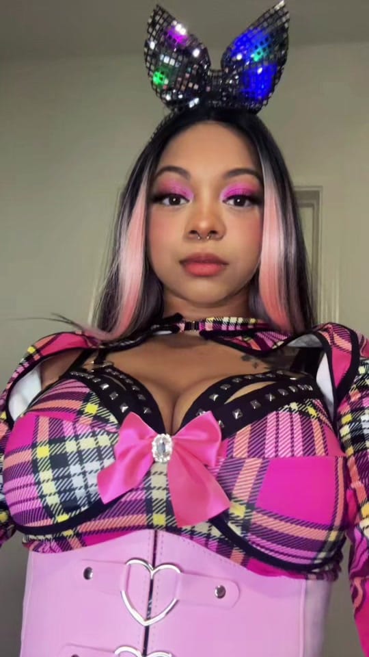 Post 2 by ✨Baddie♡ on TikTok (video)