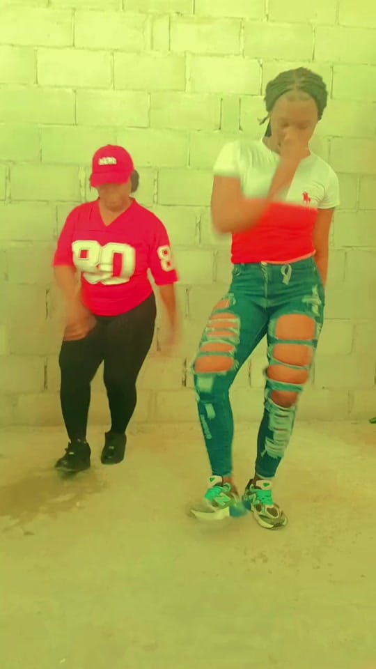 Post 8 by rere❤❤ on TikTok (video)