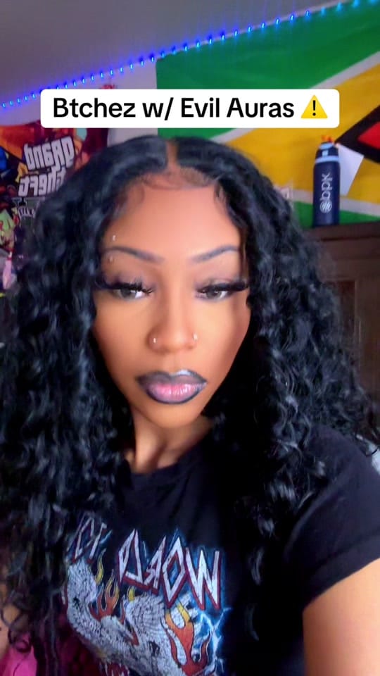 Post 4 by realvenusdabrat on TikTok (video)