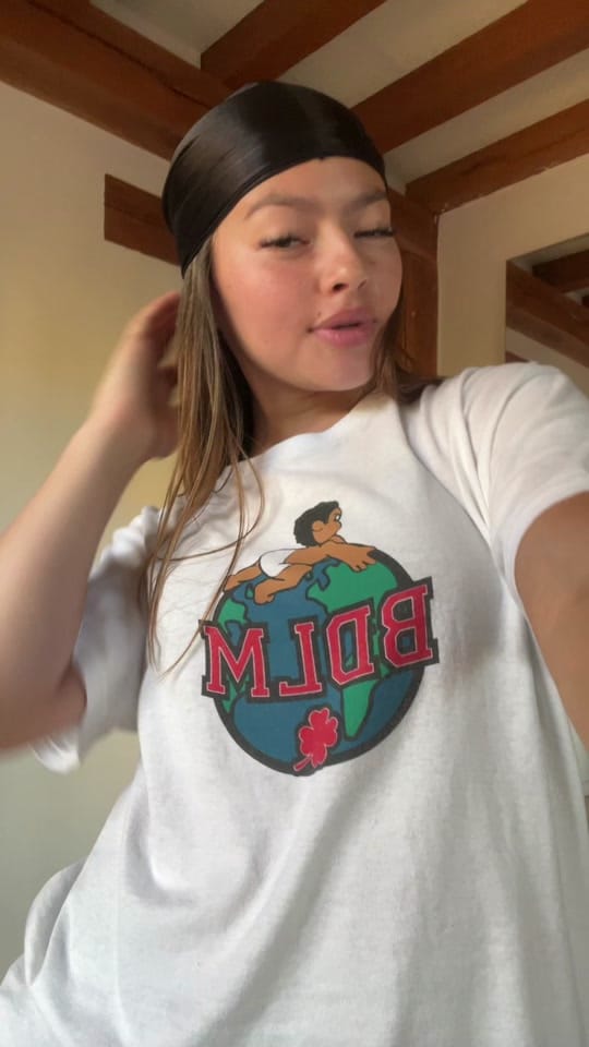 Post 4 by clo’ on TikTok (video)