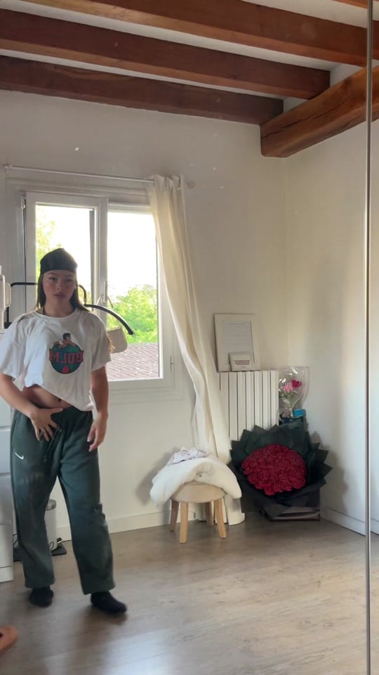Post 5 by clo’ on TikTok (video)