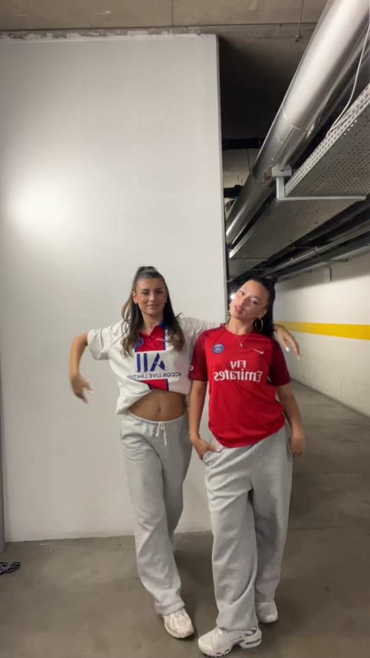 Post 3 by clo’ on TikTok (video)