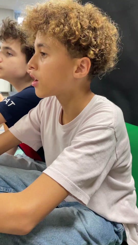 Post 10 by petits_chanteurs_des_rues on TikTok (video)