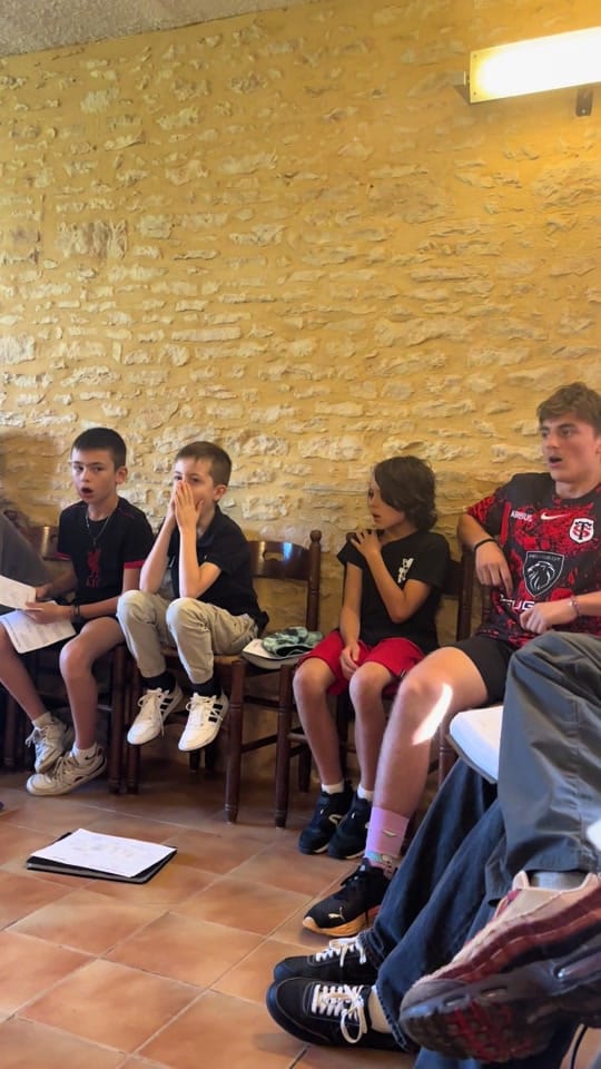 Post 9 by petits_chanteurs_des_rues on TikTok (video)