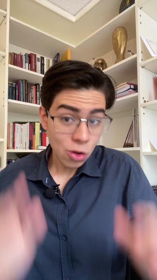 Post 5 by Emiliano Reza on TikTok (video)