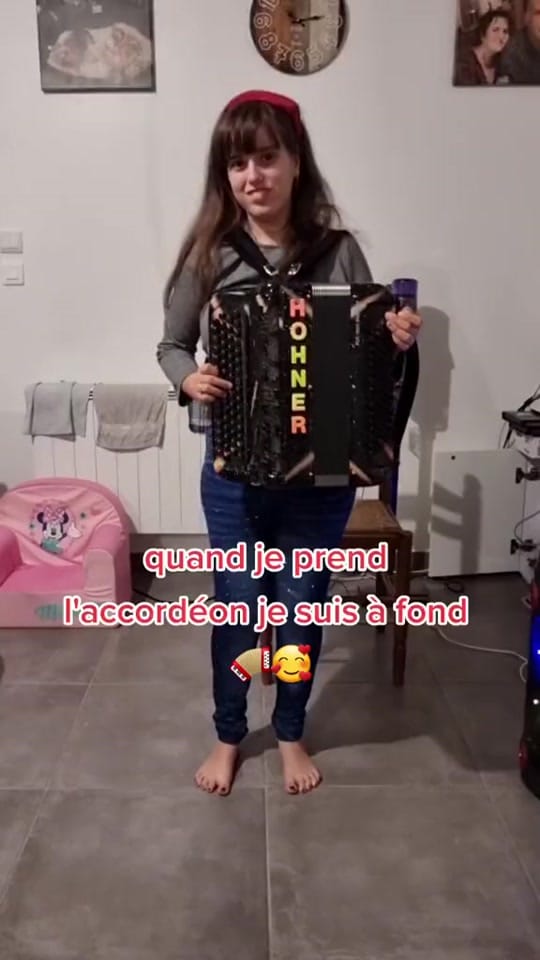 Post 9 by Angélique.Neuville.accordéon🪗 on TikTok (video)