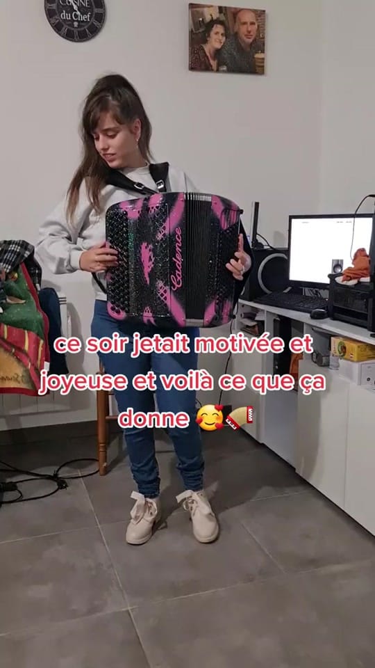 Post 5 by Angélique.Neuville.accordéon🪗 on TikTok (video)