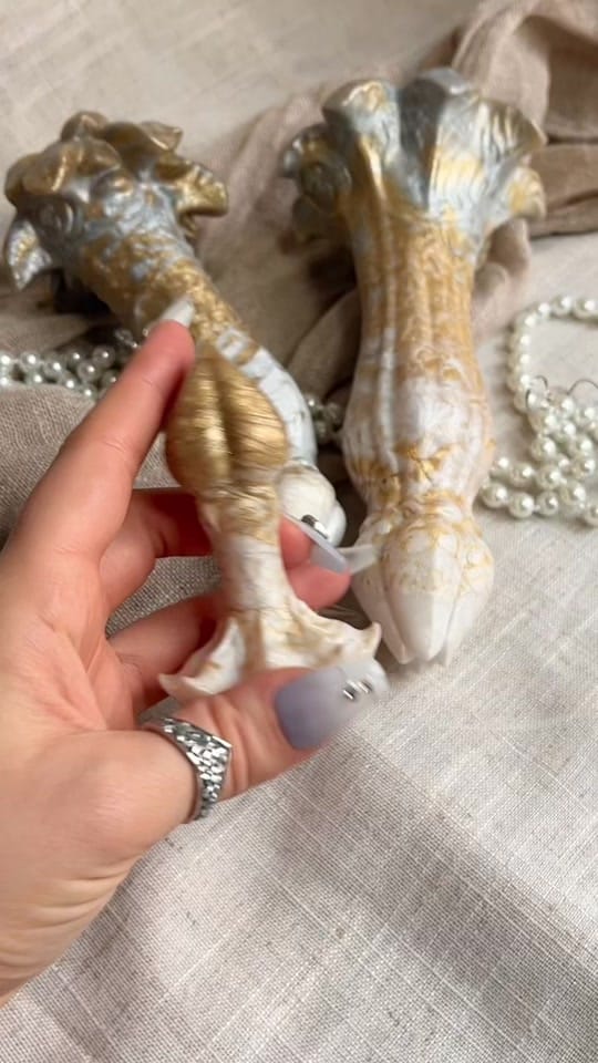 Post 10 by 🥀Fera Daemon🧚 on TikTok (video)