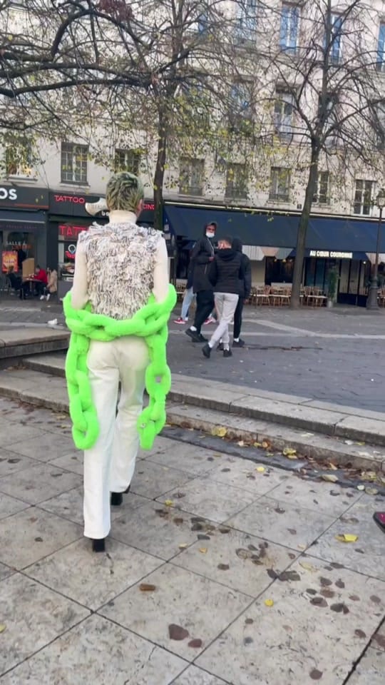 Post 10 by voguebymalek on TikTok (video)