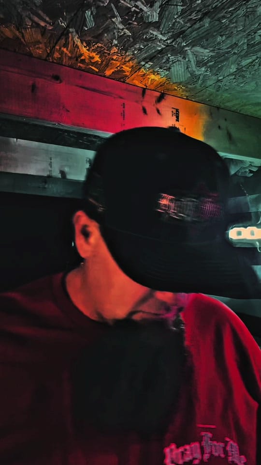 Post 9 by Mic Manik on TikTok (video)