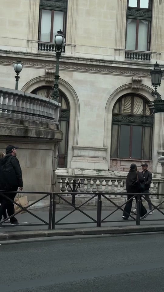 Post 1 by parisienne_cheriecitations on TikTok (video)