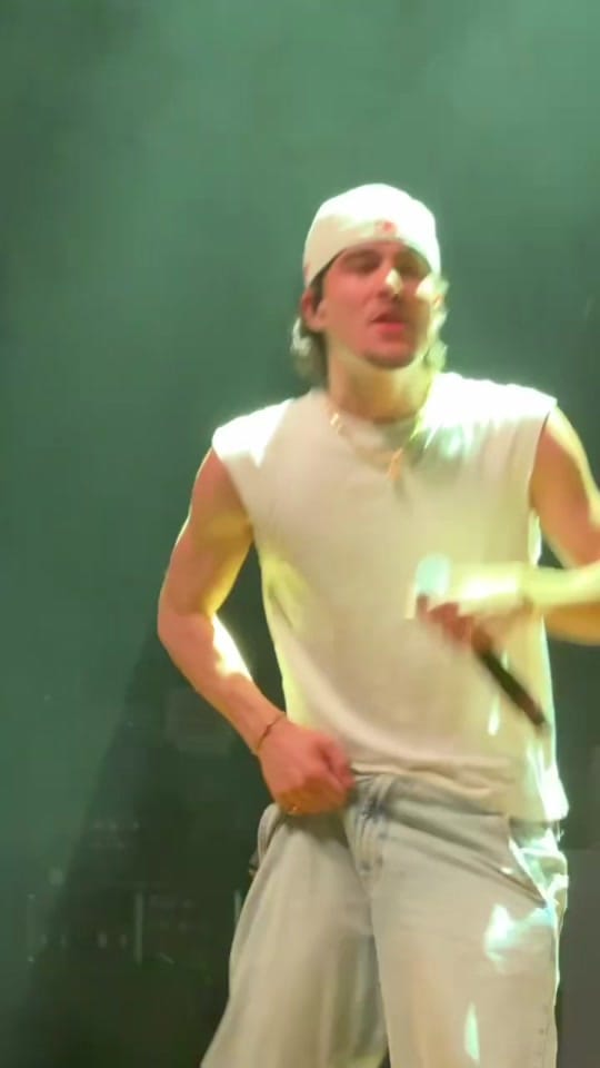 Post 7 by concerts à gogo on TikTok (video)