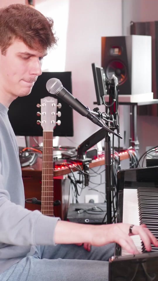 Post 4 by Antoine Arnoux on TikTok (video)