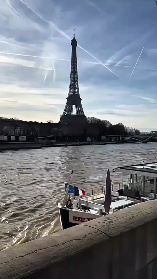 Post 5 by 𝑷𝑨𝑹𝑰𝑺 on TikTok (video)