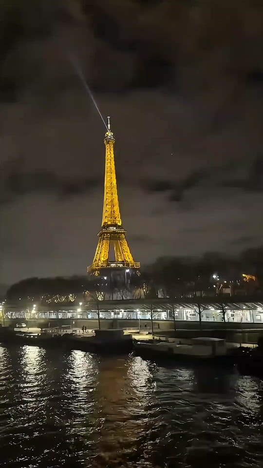 Post 9 by 𝑷𝑨𝑹𝑰𝑺 on TikTok (video)