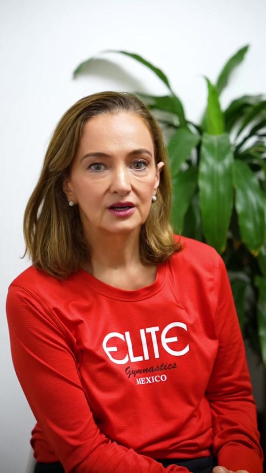 Post 5 by Adriana G. Deporte on TikTok (video)