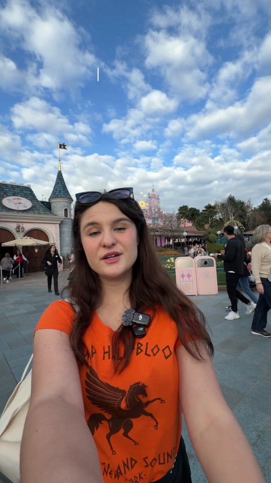 Post 8 by Caroline on TikTok (video)