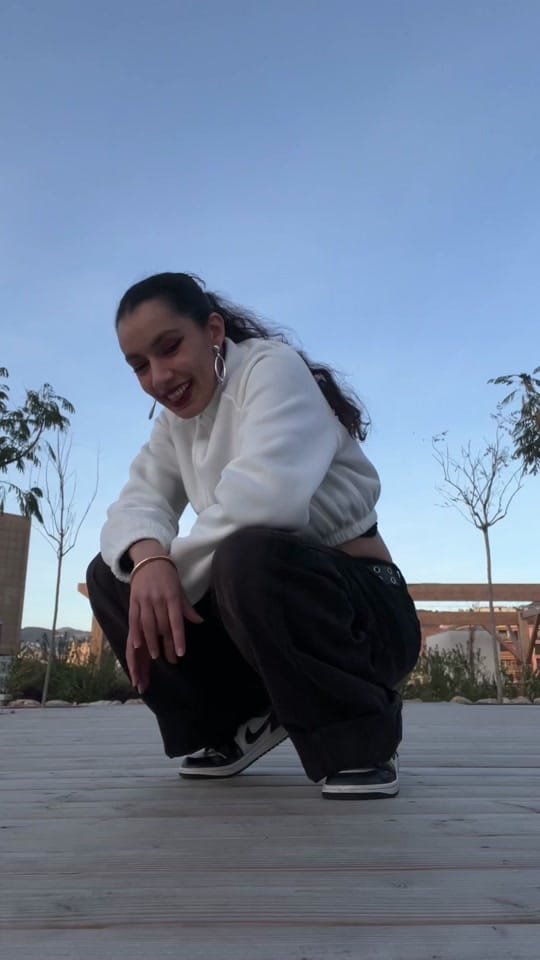 Post 6 by MIRI on TikTok (video)