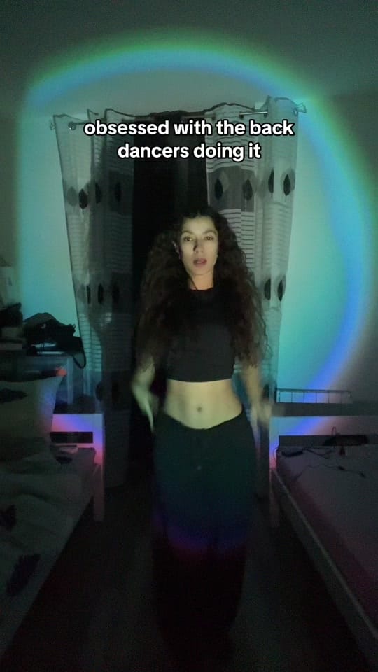 Post 4 by MIRI on TikTok (video)