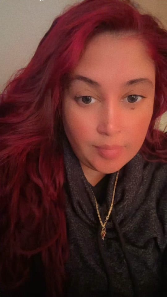 Post 4 by Hola Nina 💋 on TikTok (video)