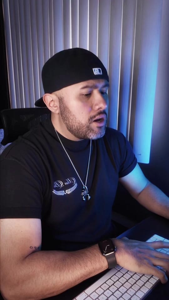 Post 3 by Allan Michel C on TikTok (video)